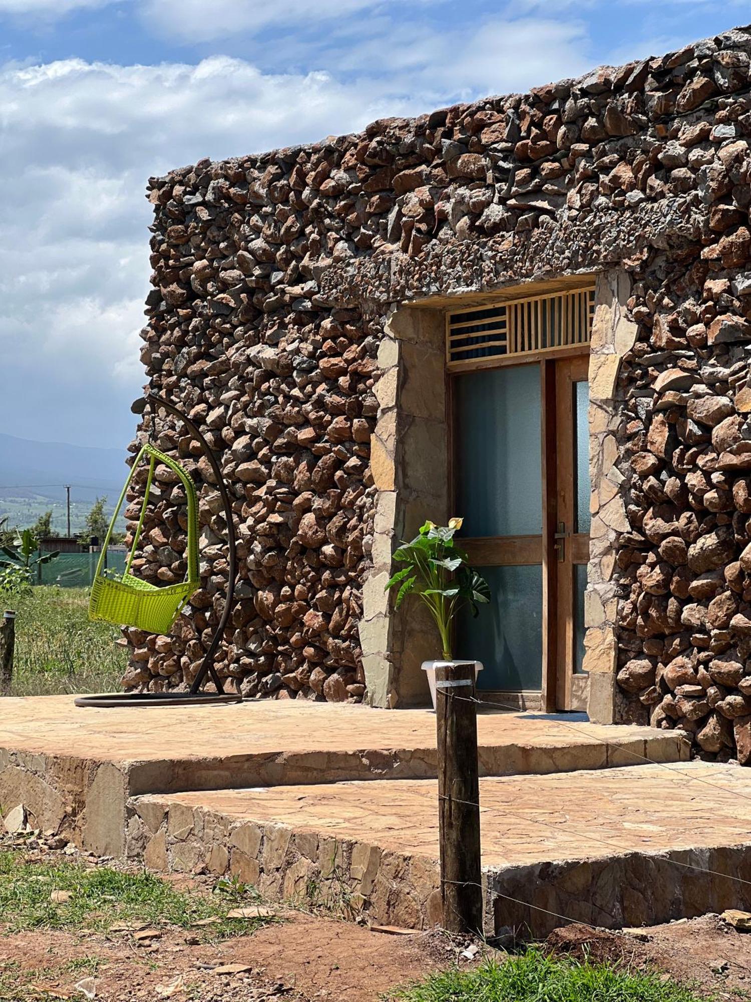 Amboseli Glass House Oloitokitok Eksteriør bilde