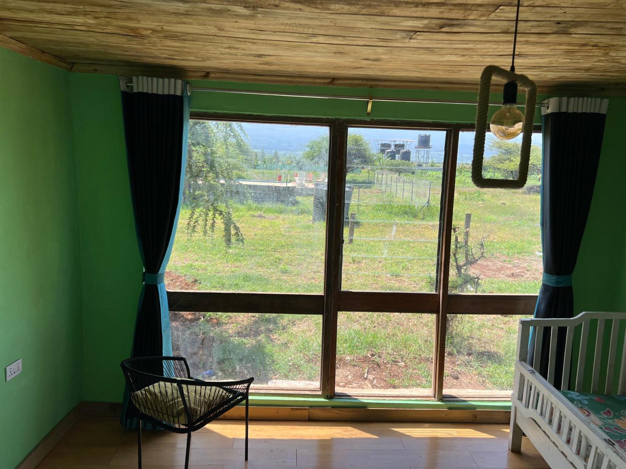 Amboseli Glass House Oloitokitok Eksteriør bilde