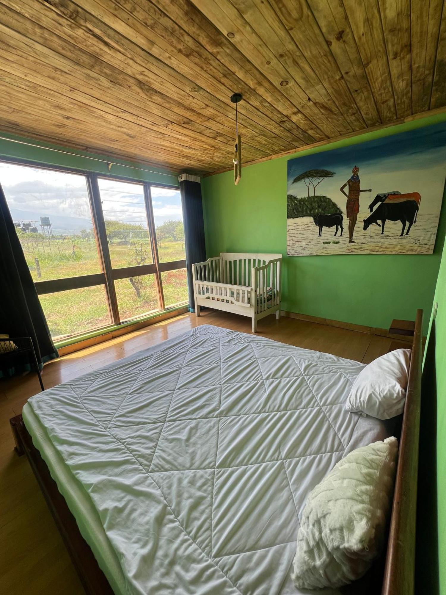 Amboseli Glass House Oloitokitok Eksteriør bilde